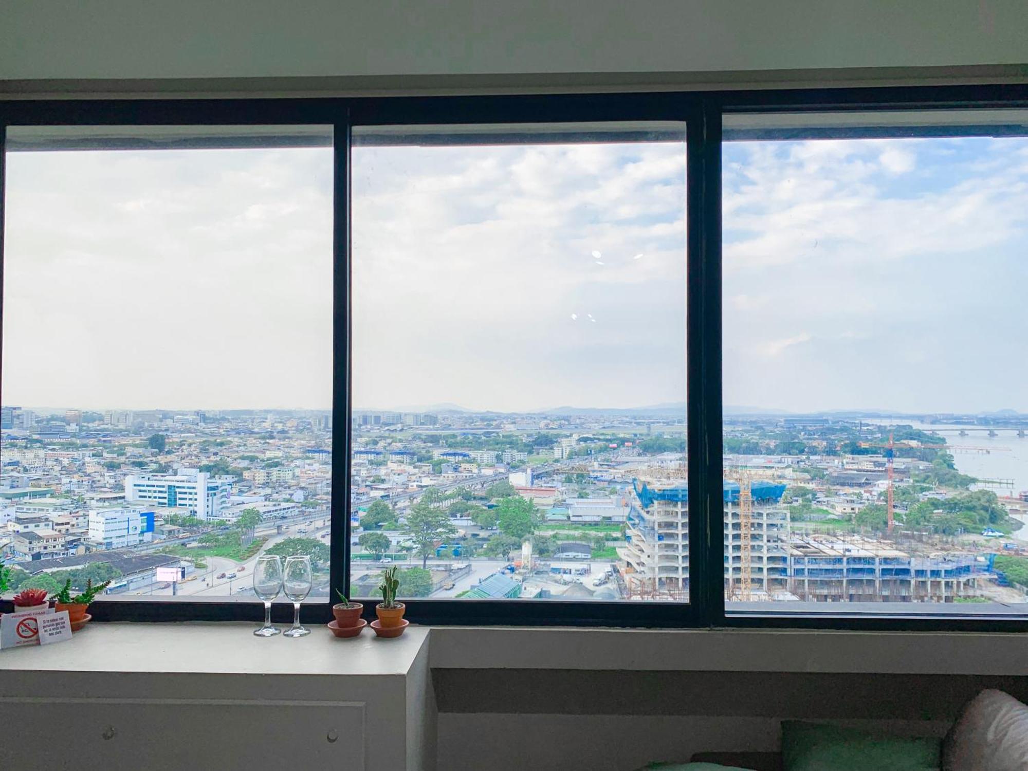 Exclusiva Con Vistas A La Ciudad
